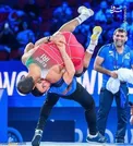 آمادگی بدنی بالای محمد بنا در ۶۳ سالگی/عکس