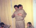 لحظه وداع سردار شهید حاج قاسم سلیمانی با همرزمانش/عکس