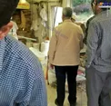 تصویری دیده نشده از شهید حاج قاسم سلیمانی در صف نانوایی