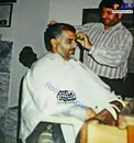 تصویری از سردار شهید سلیمانی در پیرایشگاه