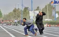 عکس العمل شجاعانه یک لباس شخصی در حمله تروریستی+عکس
