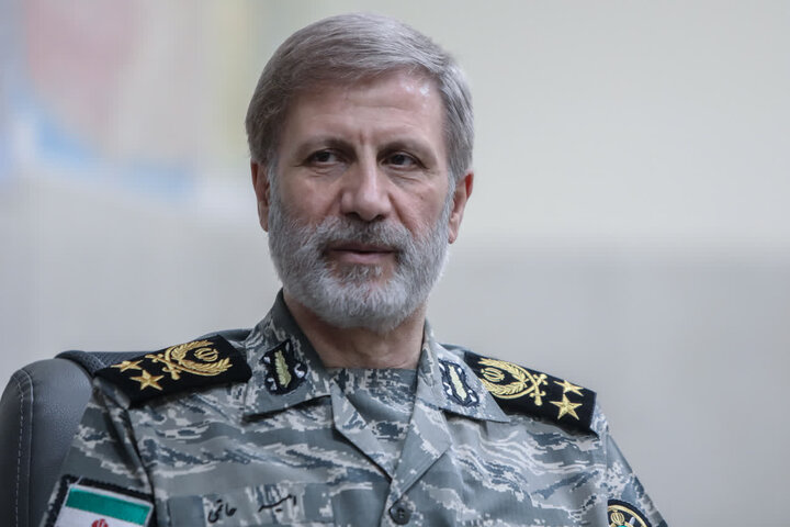 آمادگی کمی و کیفی تجهیزات ارتش برای مقابله با جنگ ناهم‌طراز