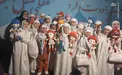 عکس/ هدیه رهبر انقلاب به دانش‌آموزان در جشن فرشته‌ها